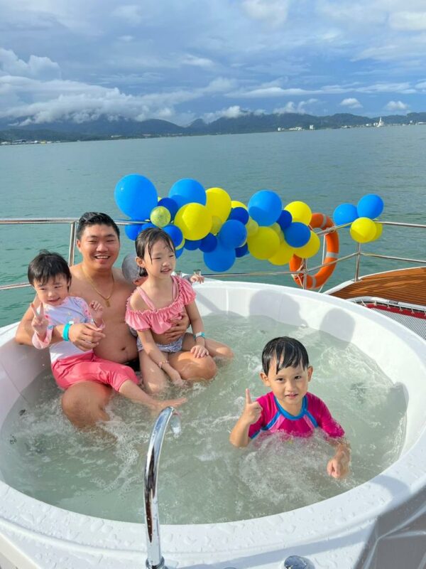 Premium Sunset Cruise - Image 5
